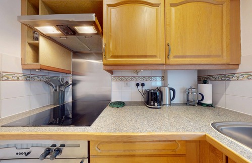 Oxford City Centre Apartment | Rewley Road | Oxford Holiday Let | 2 Beds & Sleeps 4