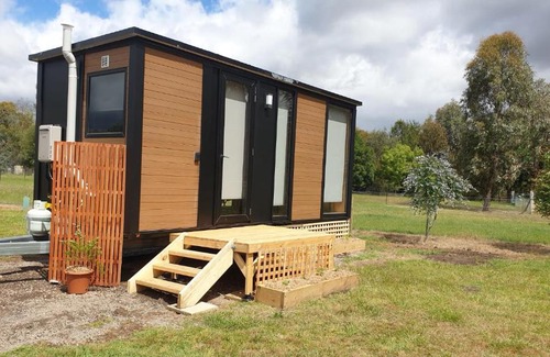 Violet Town House | Reyes Retreat