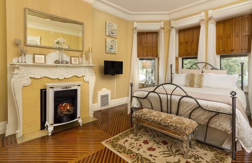 Bellefonte Bed & Breakfast | Reynolds Mansion B&B