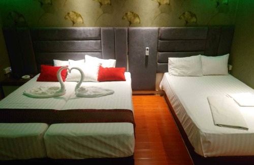 Uttara House | Rezala Restaurant Catering & Residence