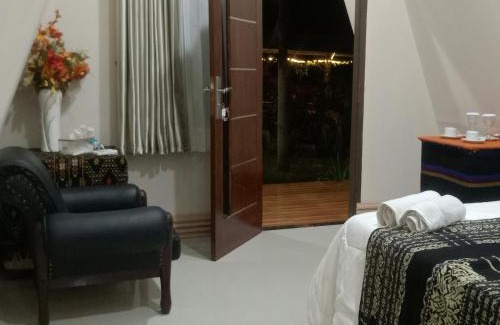 Ende House | Rezka Roomz Syari'ah