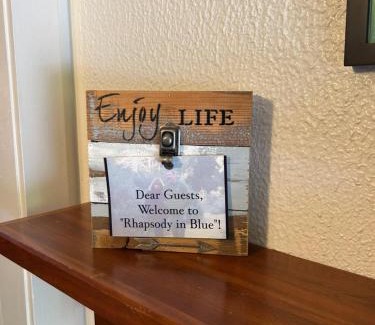 West Eugene House | Rhapsody in Blue