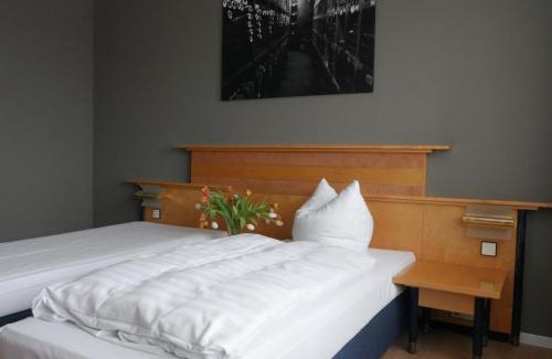 Woerrstadt Hotel | Rheinhessen Inn GmbH