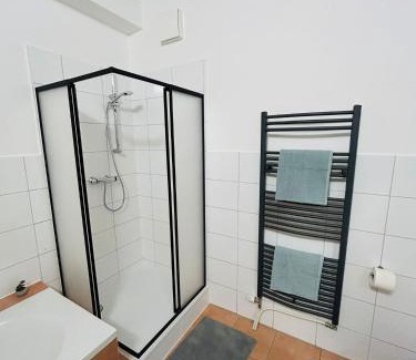 Rheidt Apartment | RheinZeit Apartment Köln Bonn