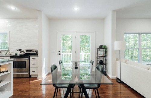 Rhinebeck House | Rhinebeck Retreat with Pond Views near the Omega Institute