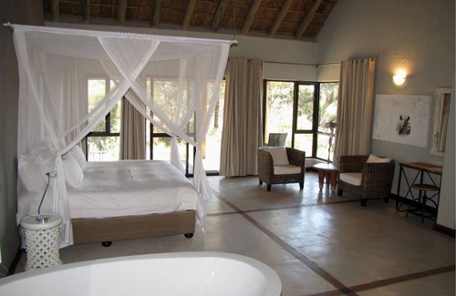 Buffelspruit House | Rhino Ridge lodge in Mjejane Private Game Reserve