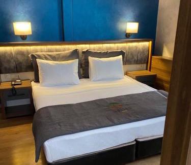 Rize Hotel | Rhisos Gold Otel