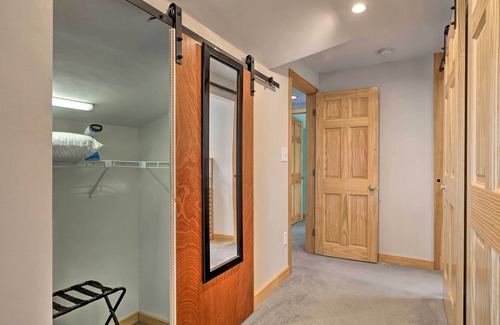 East Greenwich House | Rhode Island Haven: Walk to Greenwich Bay!