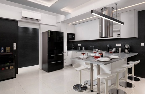 Petaloudes Apartment | Rhodes Skyline Suites