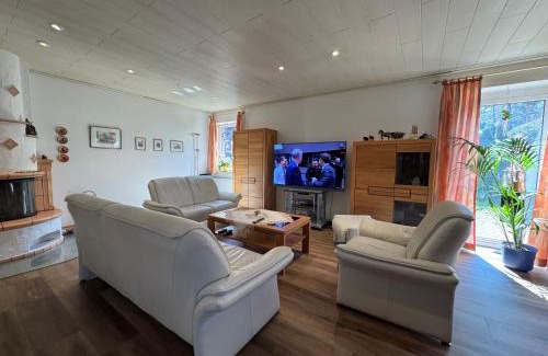 Celle Villa | Rhododendron Bliss