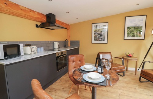 Kingswood Cottage | Rhosyn
