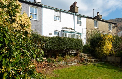 Chapel Stile House | Rhubarb Cottage - Two Bedroom House, Sleeps 4