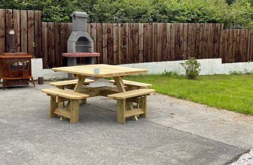 Llandysul House | Rhydwen Cottage - Cosy and Quiet