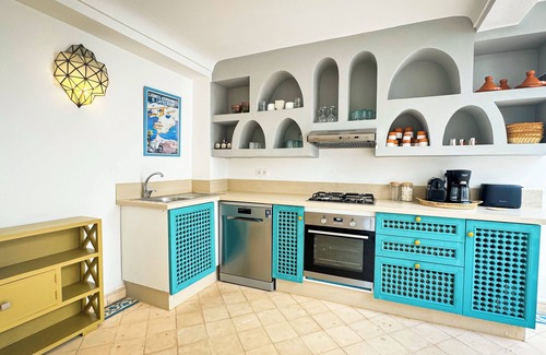 El Hara House | Riad Abi - magical view and swimming pool - Free breakfast