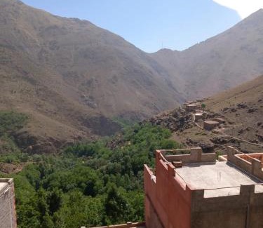 Tacheddirt House | Riad atlas imnane