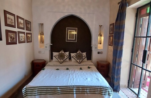 Bab Doukkala Bed & Breakfast | Riad barroko charming house center medina