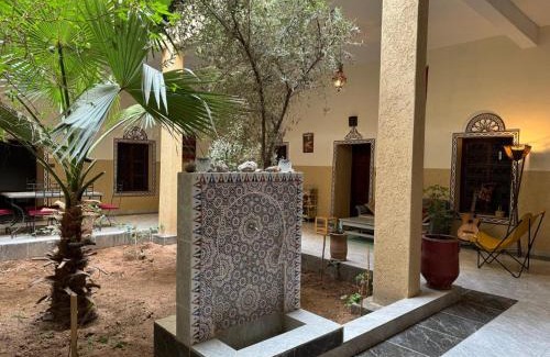Agdz House | Riad dar tazoulte bedroom