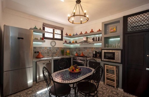 Mechouar-Kasbah House | Riad Familial Privatisé au Calme Avec vue sur Marrakech