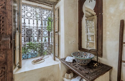 Sidi Ben Slimane El Jazouli Villa | Riad Gypsum - Seven Bedroom Villa, Sleeps 15