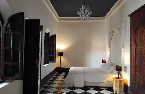 Zaouia Sidi Rhalem Bed & Breakfast | Riad Yakimour