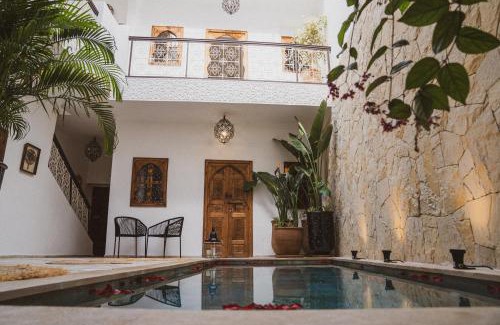 Sidi Ben Slimane El Jazouli Villa | Riad Yuna