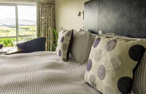 Cheviot Bed & Breakfast | Ribbonwood Country House