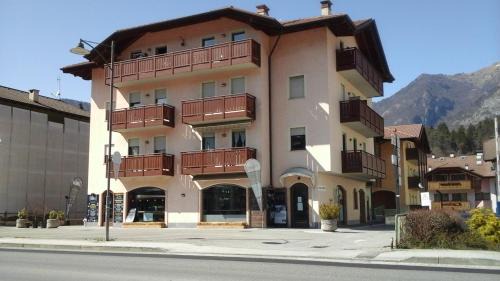 Ponte Arche Apartment | Riccadonna house Residenza Jolly