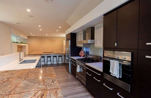 Boulevard Oaks House | Rice Village Retreat - Rooftop deck - Sleeps 12
