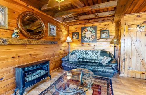 Blue Ridge House | Rich Mountain Bungalow