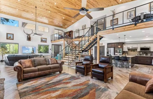 Clay Springs Apartment | Richardson Rock Creek Ranch