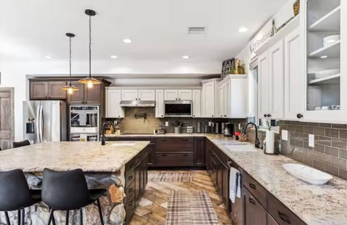 Clay Springs Apartment | Richardson Rock Creek Ranch