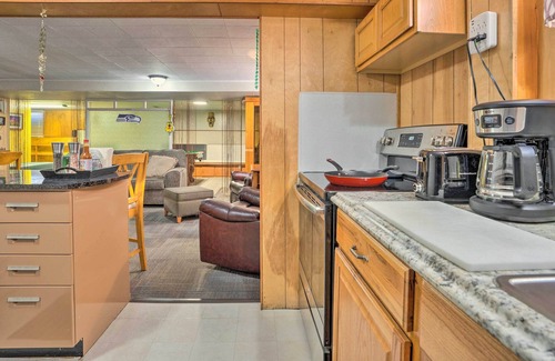 South Richland Apartment | Richland Apartment - Walk to Columbia River!