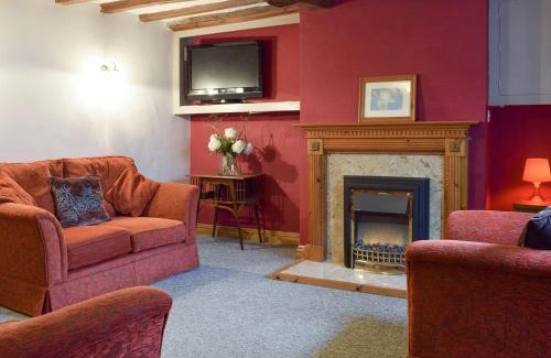 Flecknoe House | Richmond Cottage