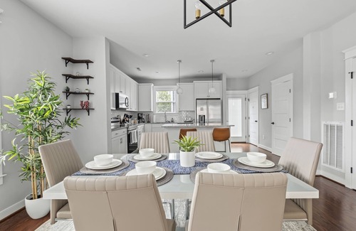 Richmond House | Richmond Gem, Free Parking, Quiet, Fenced,Walkable