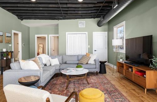 Richmond Apartment | Richmond No. 267