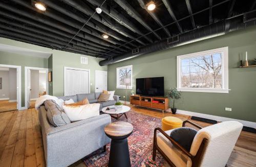 Richmond Apartment | Richmond No. 267
