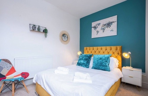 Plasnewydd Apartment | Richmond Place 2 by Tŷ SA