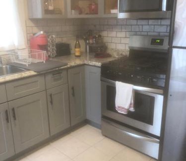 North and East Apartment | Richmond Studio SF Bay Area