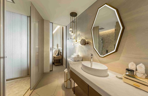 Huizhou Hotel | richu.yanjingjiudian
