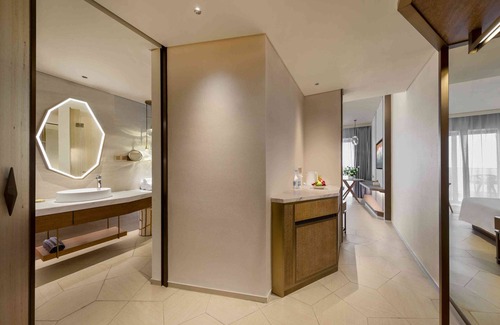Huizhou Hotel | richu.yanjingjiudian