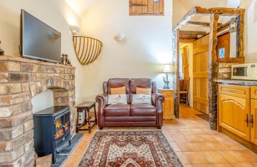 Coalbrookdale House | Rickyard Cottage- Uk45535