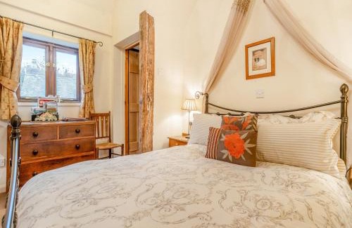 Coalbrookdale House | Rickyard Cottage- Uk45535