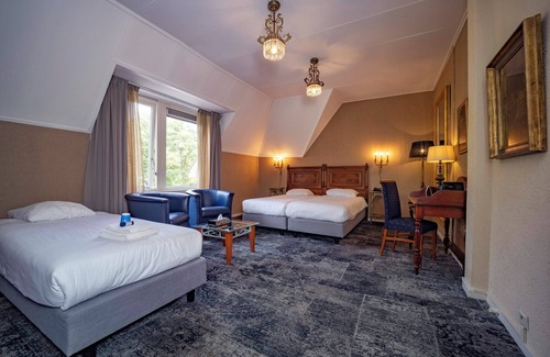 Apeldoorn House | Ride and Relax with Free Parking and Trail Access Near Julianatoren Amusement