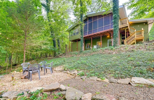 Bella Vista House | RIDE.RELAX.RECHARGE. Cozy 2 Bedroom Getaway in Bella Vista on Back 40 Trails!
