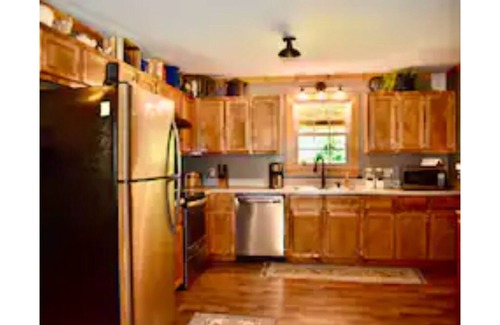 Newcomb Cabin | Ride The Line, LLC. Chris & Danielle Line Owner