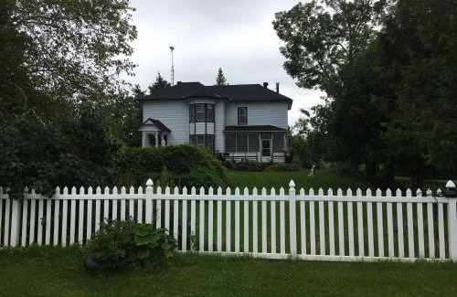 Rideau Lakes House | Rideau lakes country home