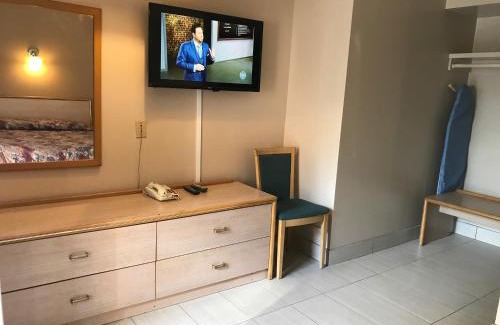 Valleyview Hotel | Rider's Inn