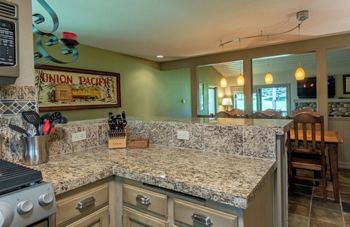 Elkhorn Village Condo | Ridge Condo 2639 - Pet Friendly and Elkhorn Golf, Tennis, Hot Tub