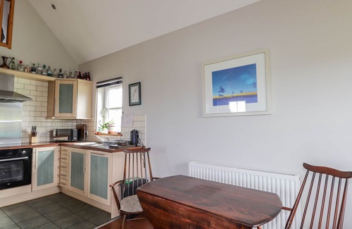 Kilmaluag Cottage | RIDGE END COTTAGE, family friendly, with open fire in Conista