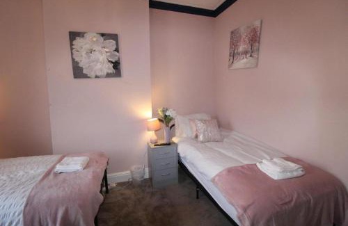 Rotherham House | Ridge House